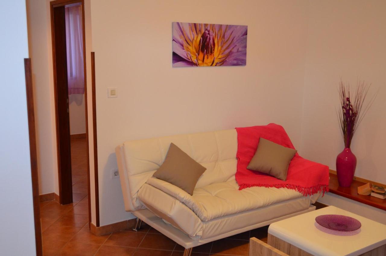 Medusa Apartment *